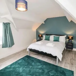Pannett Park Hotel